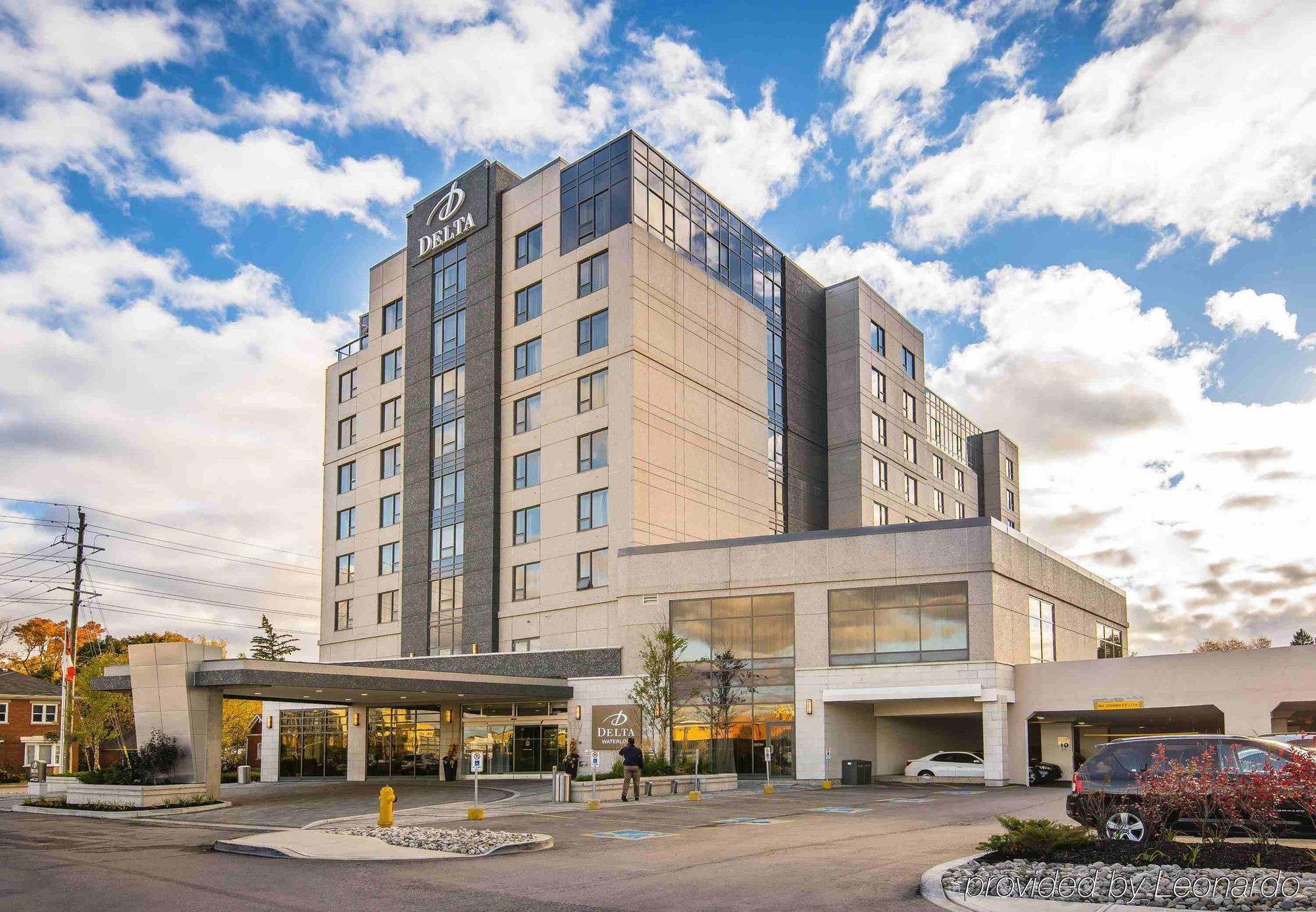 Delta Hotels By Marriott Waterloo Eksteriør billede